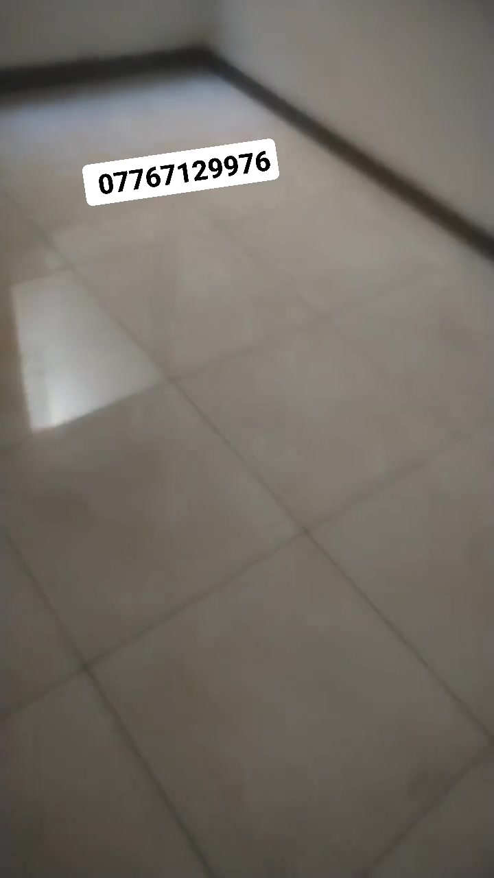 السلام عليكم خلفه سيراميك متفرغ
اشتغل الأرضيه ب٦
والجدران ب 8. 
***********
