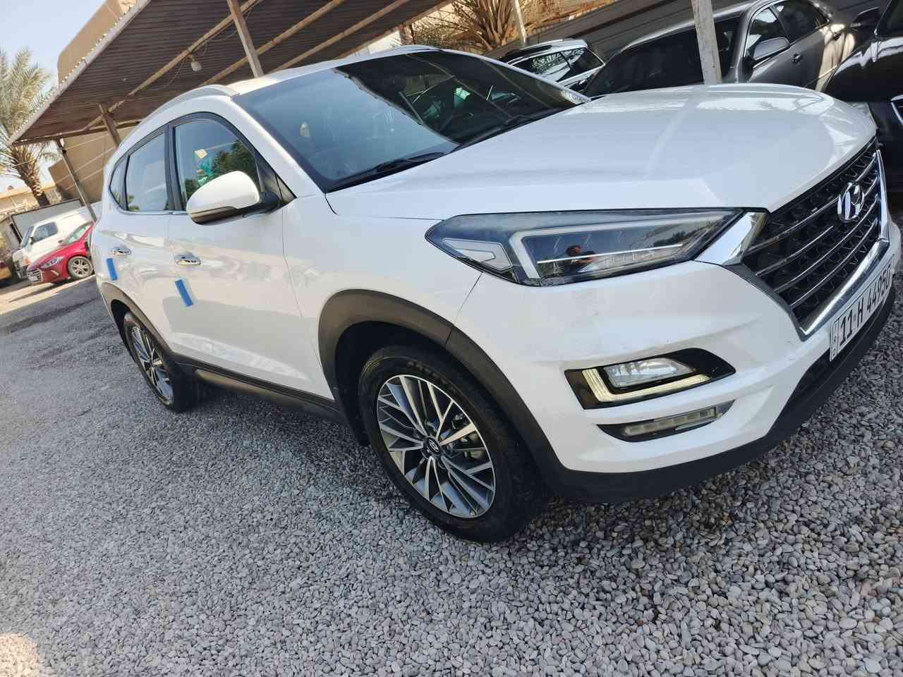 سلام عليكم توسان ٢٠٢٠خليجي مكفولة من صبغ ومن بارد سونار موجود بل منشور سيارة جاهزة من كلشي السعر ١٨٥وبيهة مجال الرقم ***********مكان ديالى جديدة الشط
