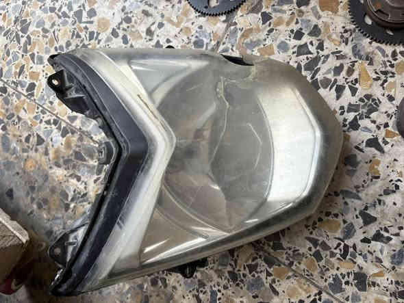 سلام عليكم غراض مالماكس للبيع كلمن وسعره 
اشاير مالاربعه ب5
فلتر شوته مالاربعه اصلي كي اس ب15 وبي مجال
تك اشاره بلاديه ب3
قايش مالماكس ار جي اس ب5
كاسحه مالماكس ب8
كاسحه مالسكنس ب10 
مازده مالسكنس 15 وبيه مجال 
دشلي مالماكس الواحد على 5
بك لايت مالعدله ب10
ويل امامي مالماكس ب8
للاسفسار عرقم *********** مكاني كربلاء
