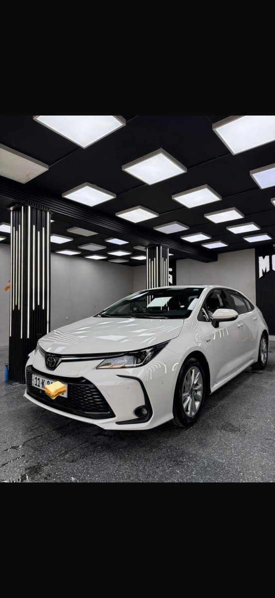 السلام عليكم 
كورلا هايبرد وارد الصين 
موديل 2025 
ماشيه 12 الف 
مواصفات
كشنات كهرباء 
حساس امامي وخلفي بلادي 
بصمة 
فتحة سقف 
شاشة وكامرة 
داخل جلد اصلي 
باقي المواصفات معروفة السياره 
كشنات كهرباء وحساس امامي وخلفي مو تقارهن بالعادية 
السياره مكفولة 
السعر 157ورقة وبيهة مجال بسيط
 ملاحضة:السياره كشنات كهرباء وحساسات وسبايدر 
العنوان بغداد الكرادة 
للاستفسار ***********
