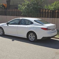 كامري هايبرد • ٢٠٢٥ • وارد امريكي