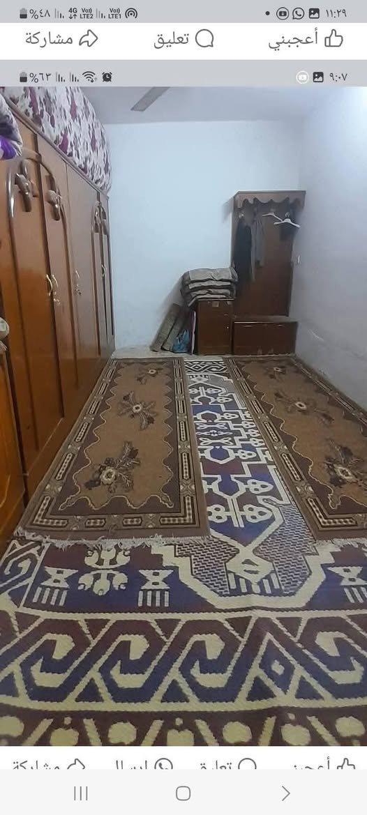 السلام عليكم بيت للبيع مساحه ١٢٠م مربع معسكر البلديات شارع الشريط مقابل مدرسة الافنان الأهلية بي غرفه  واستقبال  وصاله وكراج سياره والخدمات للإستفسار على هذا الرقم ***********
