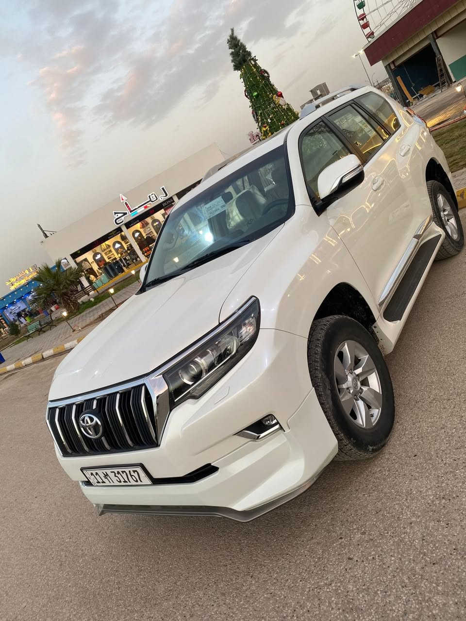 سلام عليكم برادو 2018 TXL
سيارة كفالة عامة عدة برد اصبع واحد
ماشية 70الف حقيقي 
زراك لايت 
فتحة سقف 
اشاير بالمري 
مري قلاب 
تشغيل عن بعد
ثلاجة وصطية
كامرة خلفية 
حساسات 
رقم بغداد مشروع وطني بسمي 
سيارة جديدة لا حالوب ولا رصعات كفالة عامة 
للاستفسار ***********
