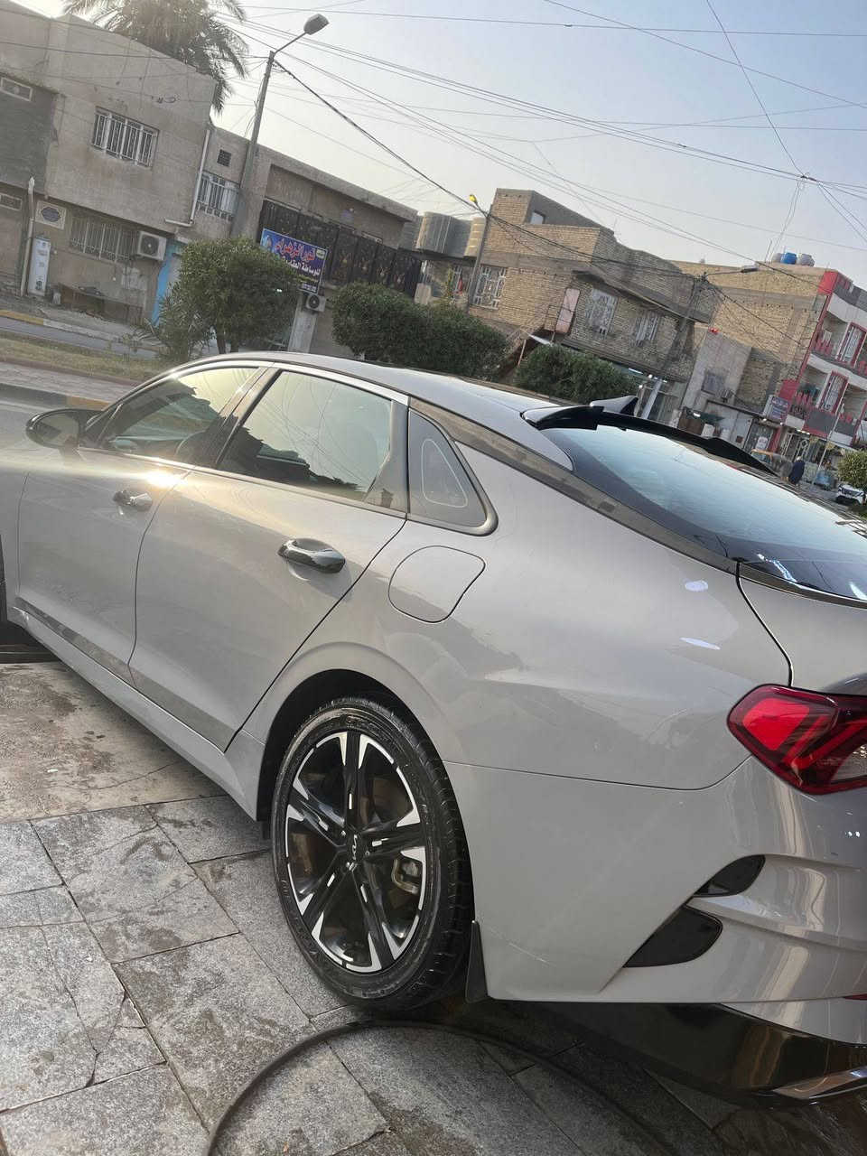 سلام عليكم 
K5 موديل 2023
فول مواصفات GT line
ماشيه 60 الف
السعر 193ورقه 
مكاني بغداد 
للاستفسار ***********
