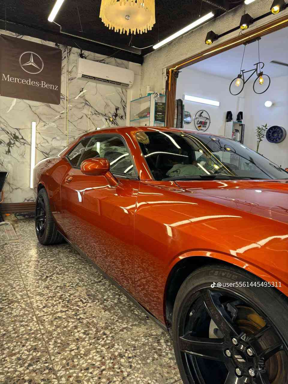 السلام عليكم  
جالنجر (GT)للبيع موديل 22 
ماشيه 45 مايل 
كدامكم الصور وكل التفاصيل موجوده اللون مميز  سوبر تراك باك سيارة نظيفة و ( جديدة )   شاشه جبيره كار بلي تحكم شفتات ستيرن تدفئه تبريد وكشنات تدفئه وتبريد ضمان محرك ضمان كير ضمان لغد وشاصي ويل نجمه ابو الخسفه بصمه تشغيل بصمه ابواب وكلشي شغال  بالسيارة و على وضع البلاد السيارة
رادار ونقطه عمياء تحديد مسار السياره مكانها بالديوانيه بالمركز وسعرها حلو اتصل وبيك خير وتدلل‭ 
متواجد واتساب هم 

‭0780 867 4877‬
