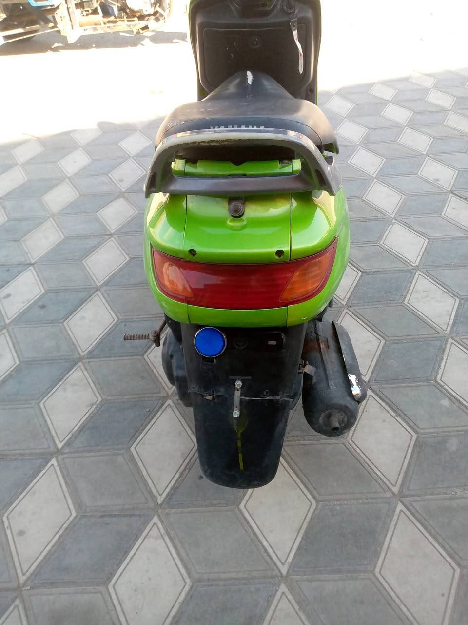 فراشه للبيع حاويه ما مفتوحه جاهزه كهربائيات شغاله سلف هندر شغاله السعر 450 وبيها  قليل المكان الشوملي ***********
