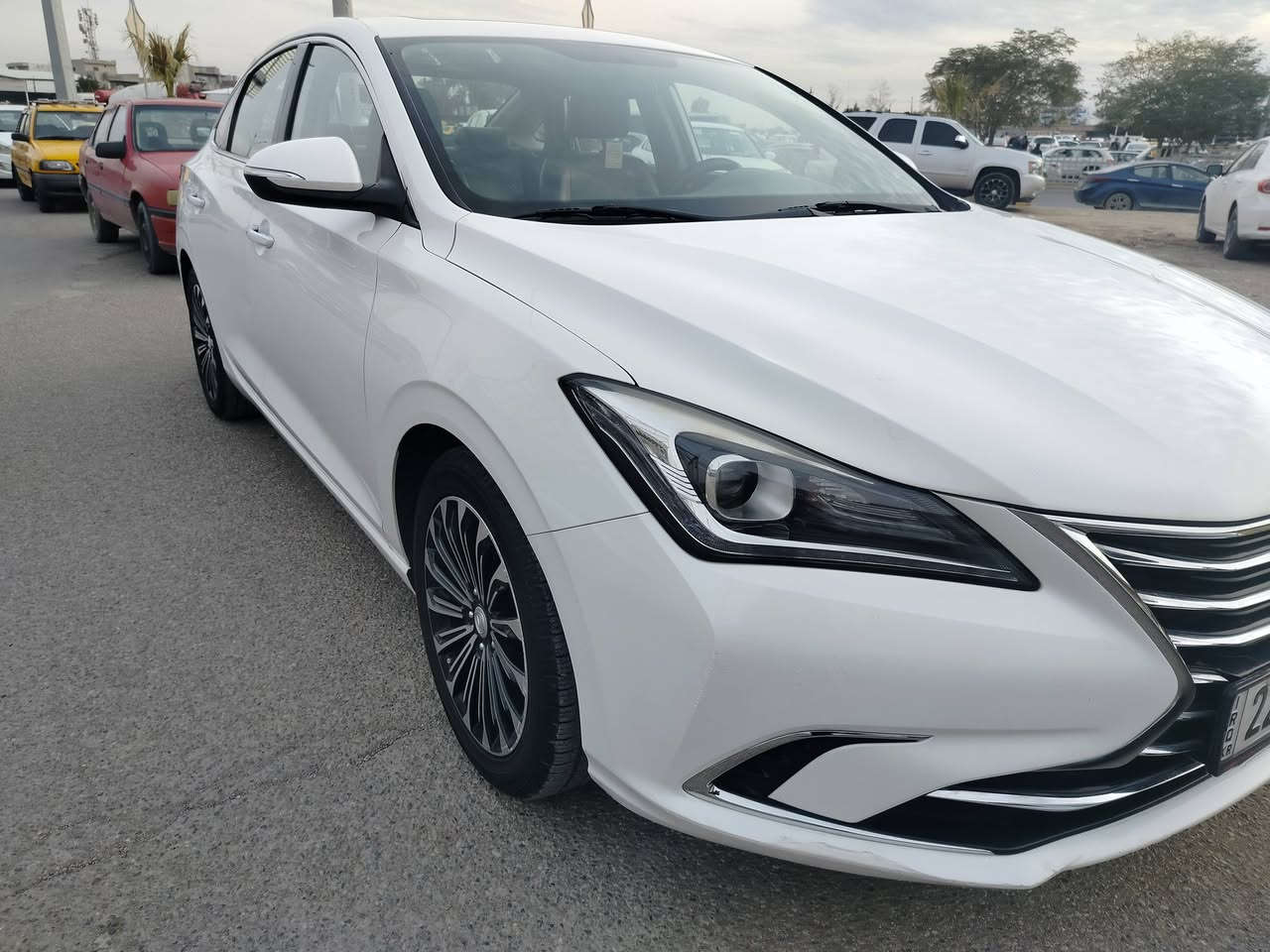 السلام عليكم شانجان أيدو موديل 2020 ماشيه 80 سعر 115وبيها مجال للطيبين  استفسار أتصل*********** /***********  مكاني كركوك
