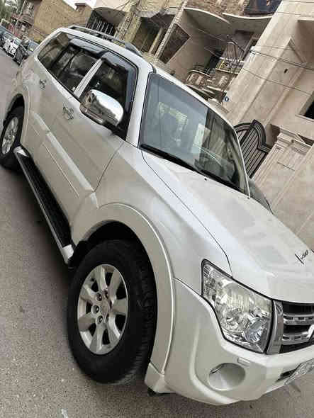 باجيرو حبتور 2013 رقم بغداد 
محرك 3500
فول مواصفات 1/1 معروفه 
+ملتزم بلصيانه الدوريه علاوظع الشركه
ماشيه 127 الف كم فقط
كفاله عدا باب السائق جزء منه مصبوغ  الباقي مكفول 
مكينه +كير بلادي مامفتوحات
***********
السعر 170 ورقه
📍بغداد الدورة
