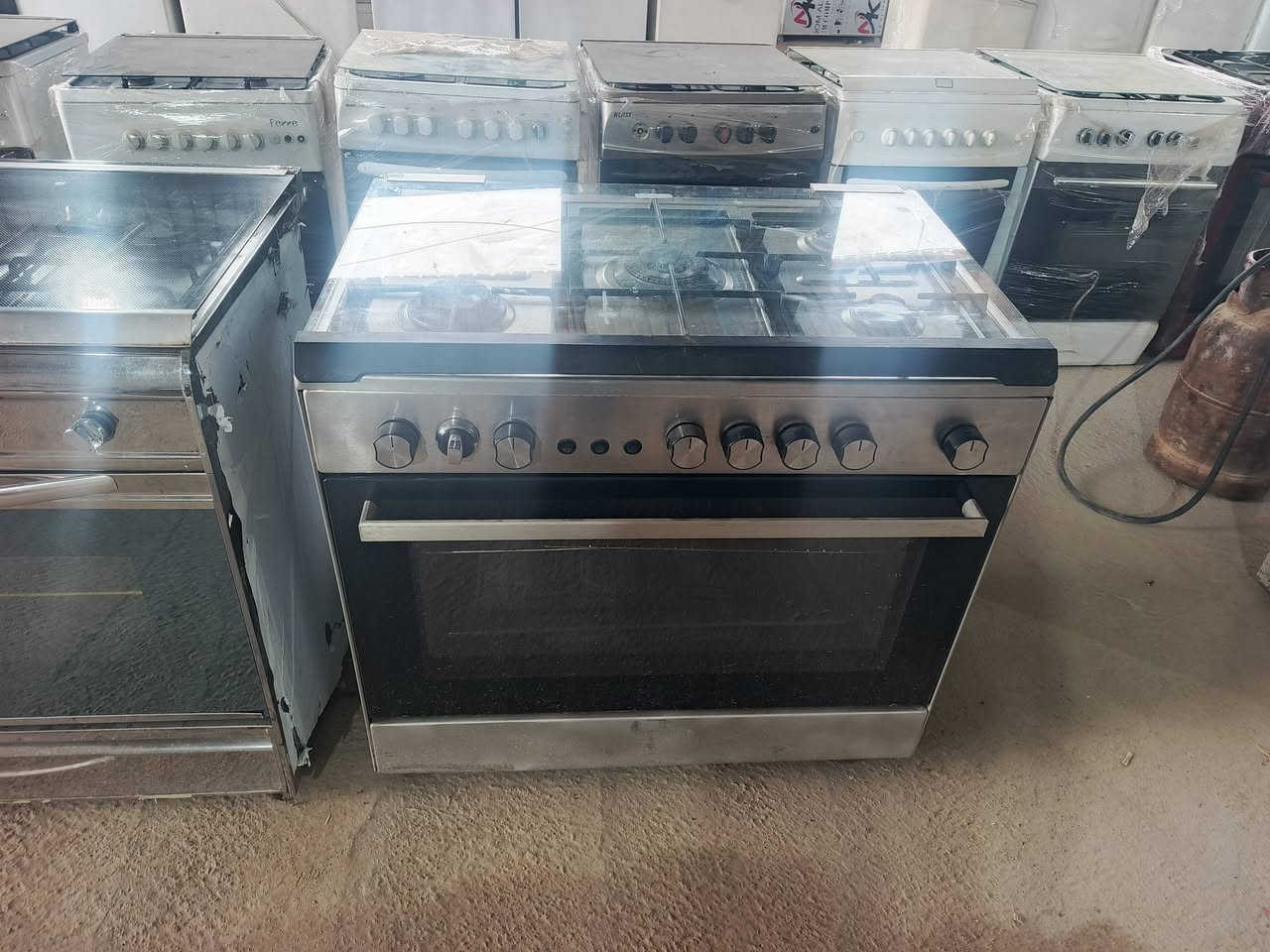 طباخات أربع عيون سعر الواحد 90 طباخات خمس عيون سعر الواحد 225 حله بابل بكرلي واتساب ***********. ***********
