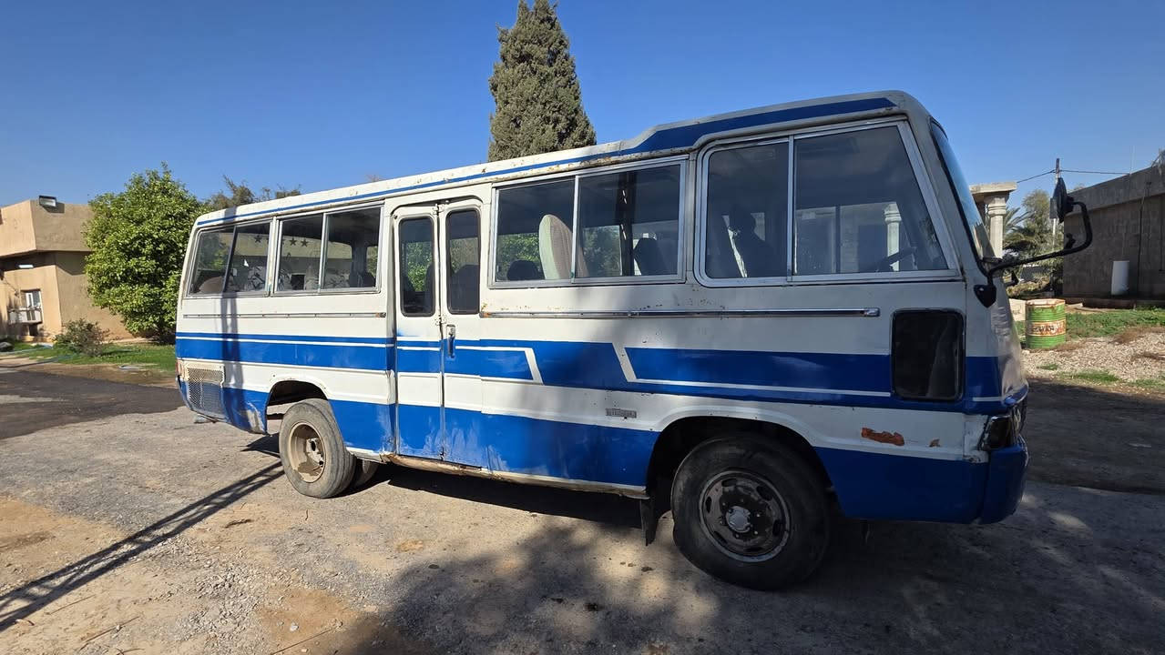 كوستر للبيع موديل 82 كاملة كير ومحرك بشرط محرك الاصلي نظافة خير من الله السعر4 مليون وبيها مجال


**إذا كنت صاحب هذا الإعلان وتريد حذفه لأي سبب، رجاءا أرسل رسالة إلى الدعم الفني**