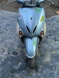 دراجة ليدي للبيع سعرها ٨٥٠ وبيها مجال دراجة خير من الله مجفتة مرة وحدة...