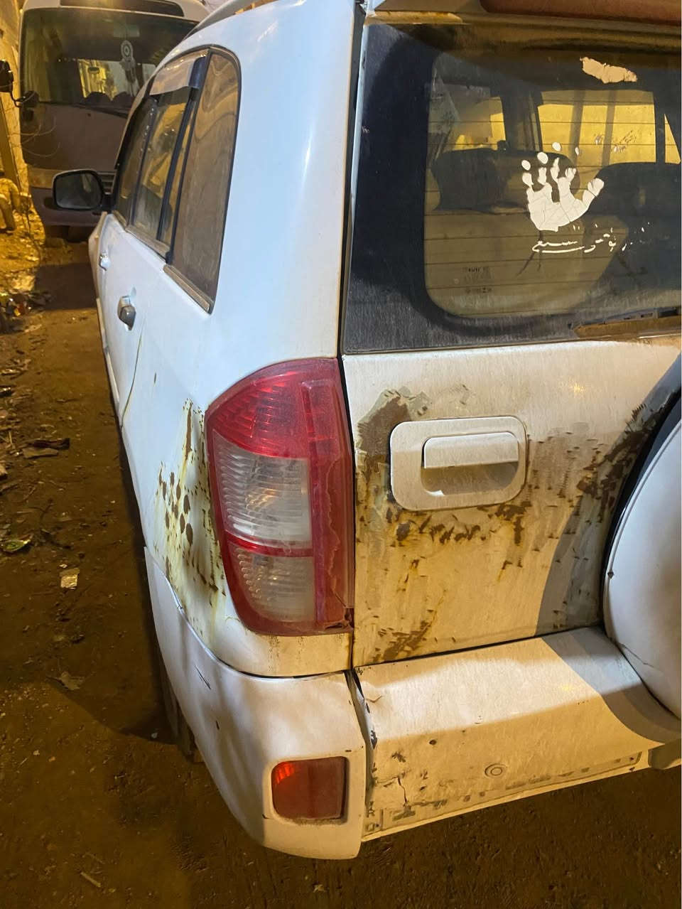 تيكو للبيع كير محرك حدادية تبريد كهربائيات فقط بيها هاي الشبرين يرادلها صبغ فقط رقم بصرة باسمي 
رقم ***********
مكاني بصرة كرمة علي البصرة, العراق
