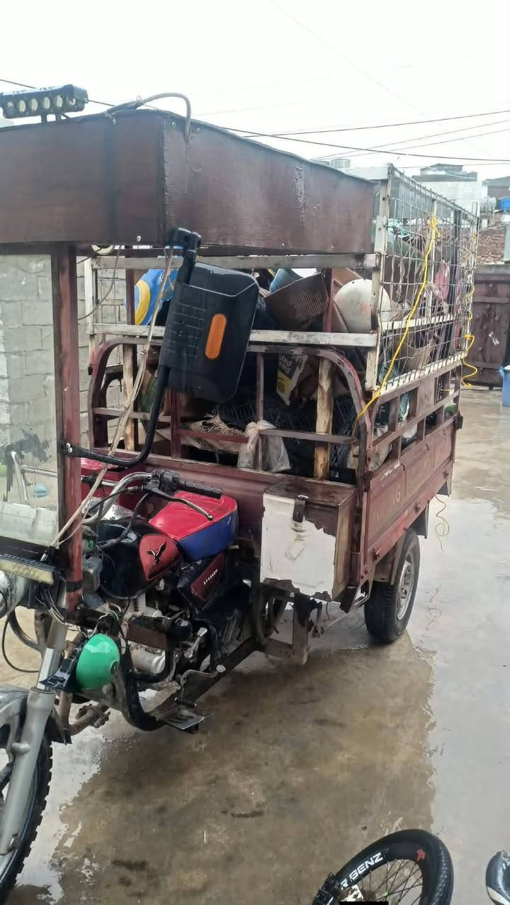 السلام عليكم 

ستوتة موديل 2010
 رقم وسنوية ولاكن السنوية منتهي من 2014

الستوتة شرط مابي اي لحيم ومكفول  انا فقط مكفول بل نشر 

الستوتة موجود في كويا ولاكن اذا اتفقتو يكدر يجيبها الك الى كركوك  سعر الستوتة 900 بيها مجال بسيط للشراي   للتواصل هاذا رقم صاحب الستوتة 

***********

ورقمي *********** خليت رقمي للي ما يعرف يحجي

 كردي مع صاحب الستوتة  يكدر يتصل بيا
