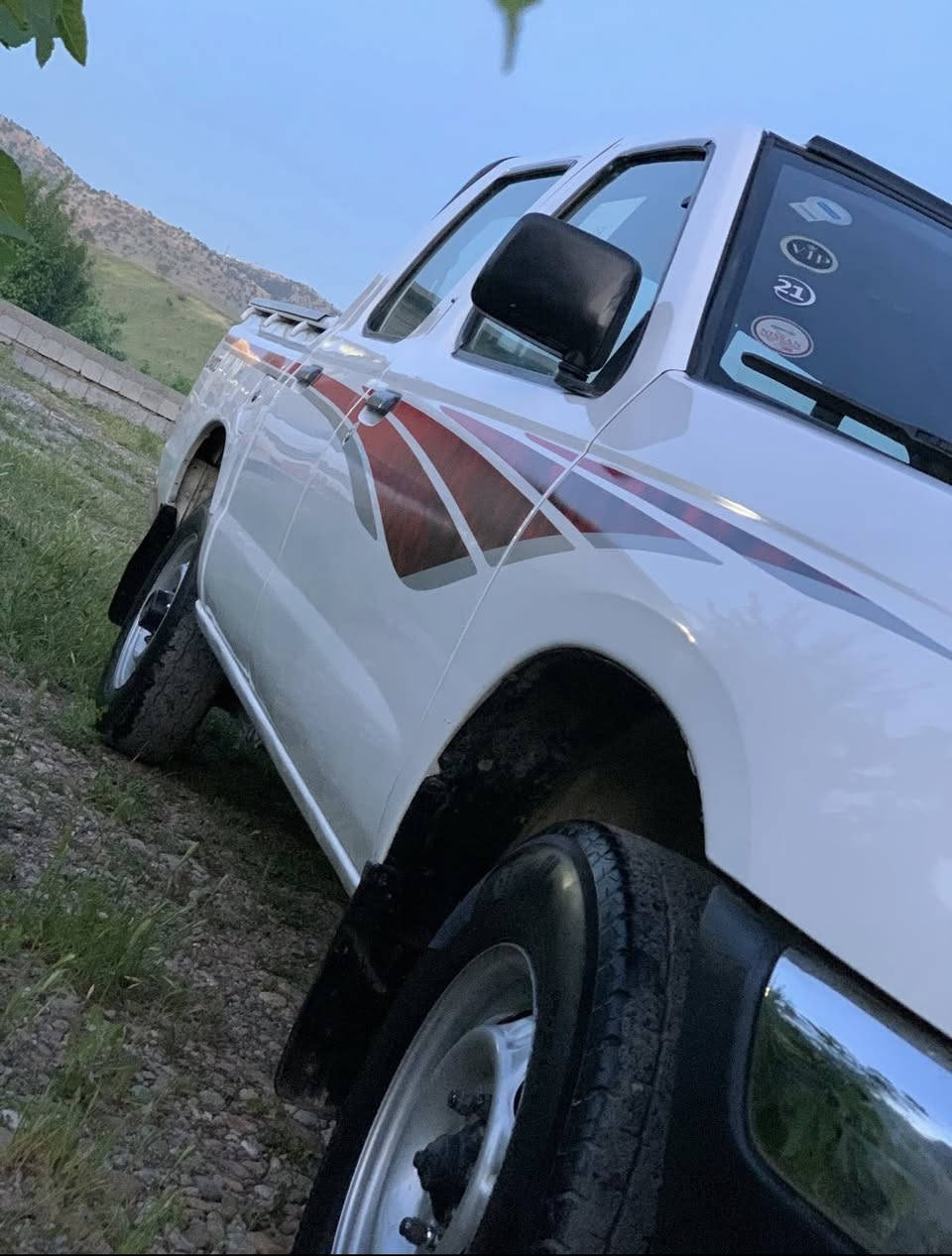 نیاسانن ٢٠٠٢زێد ساخخ تەبریدو پاوەرە سەیارەکا مالی دۆستە گێرو مەکینەو ئەکسل بەشەرت  چوار تایەی لۆکی لە ژێرایە
شوێن سلێمانی
***********
