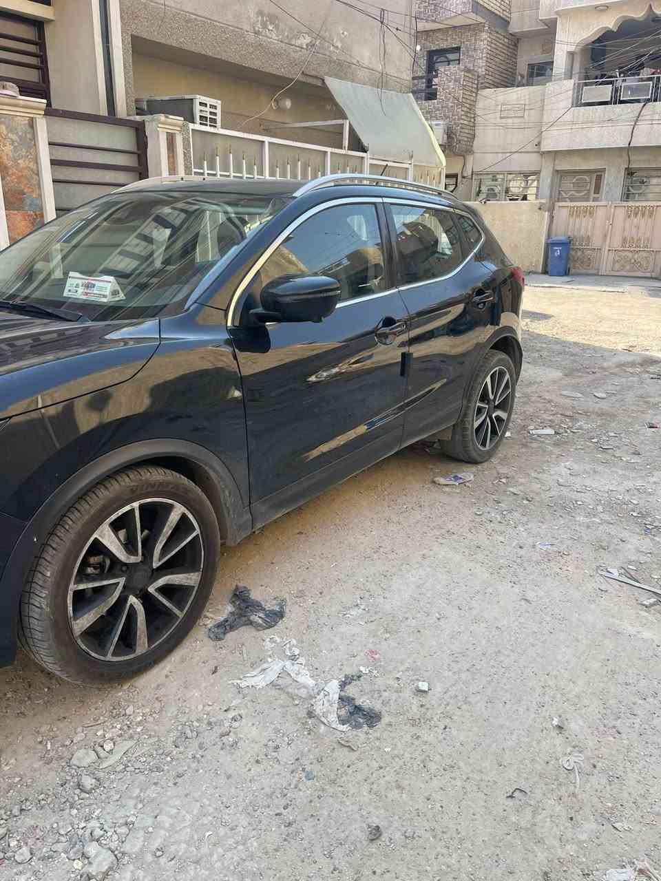 نيسان روج 2017 مكفوله ماشيه 95 الف جديده السياره فول مواصفات السياره رادار بدون اي نواقص السياره رقم اربيل ب اسمي السعر 140 وبيها مجال بسيط الرقم ***********
