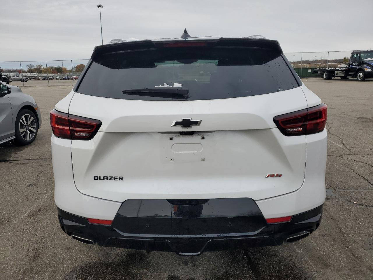للبيع V6 بلايزر RS فول موجودة بالحرة موديل 2024 بدون آيرباك


**إذا كنت صاحب هذا الإعلان وتريد حذفه لأي سبب، رجاءا أرسل رسالة إلى الدعم الفني**