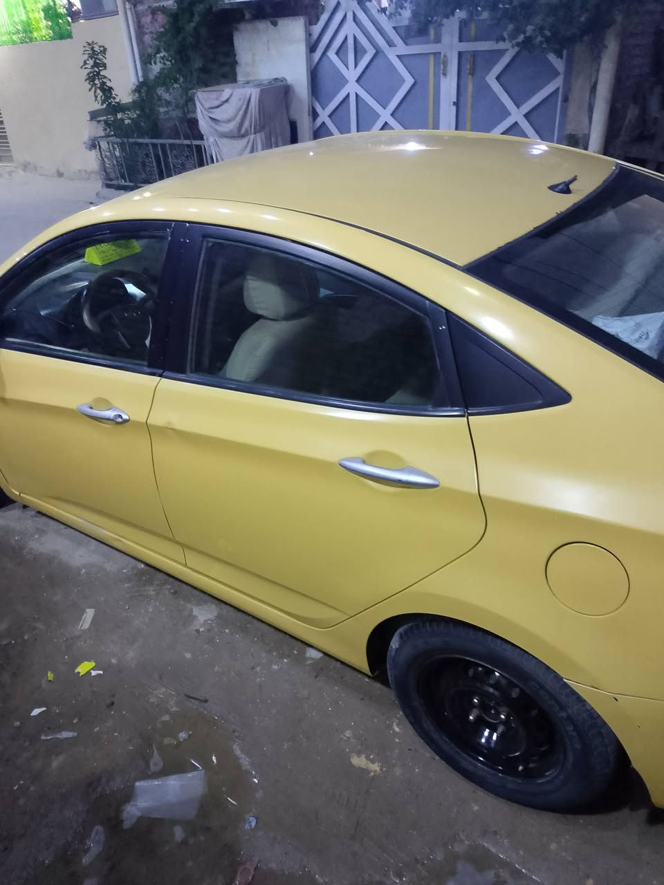 سلام عليكم اكسنت 13خليجية مكفولة سعر 90 و بيهة مجال رقم *********** بغداد شعلة
