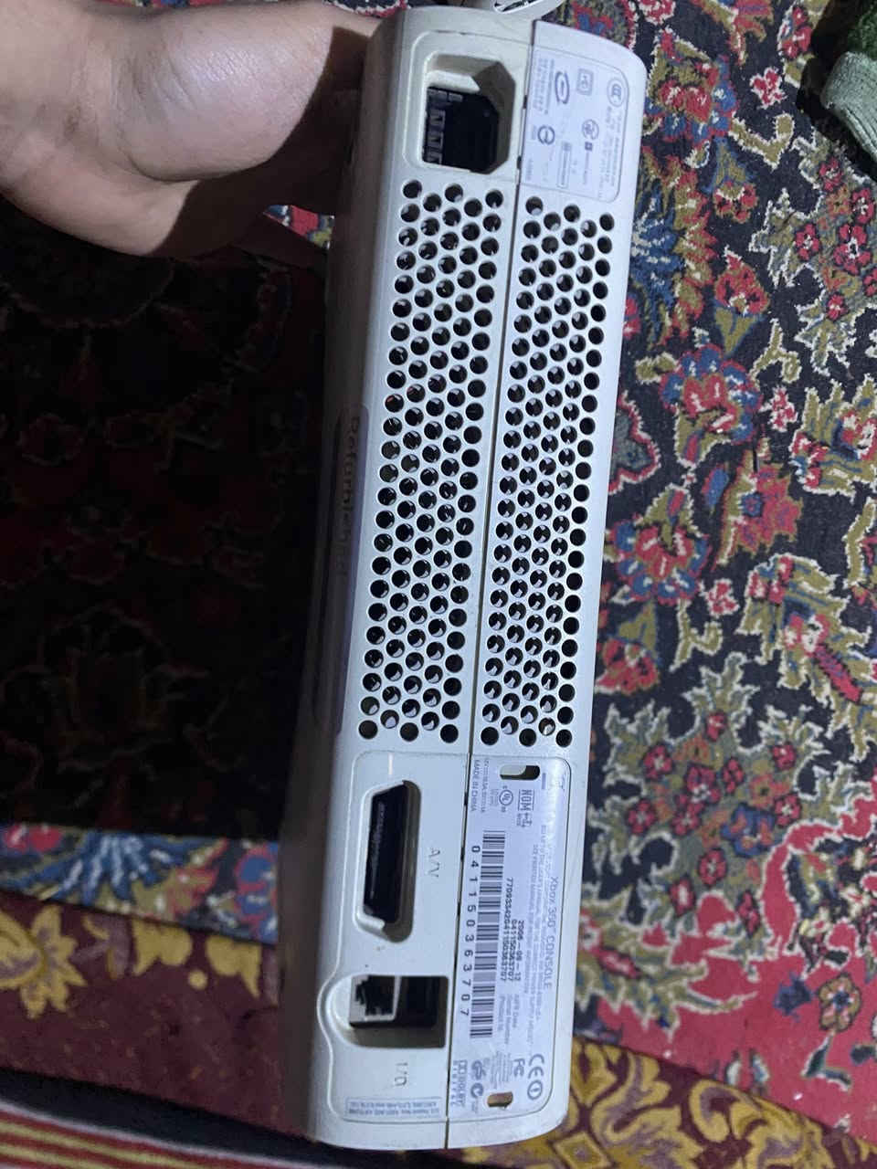 سلام عليكم 
اكس بوكس 360 فات 
كامل ملحقاته من فيشه و محوله و جويستك 
ماعدى الكارتونه 
الجهاز ممهكر يعني تاخذه لبو البليات تهكره 
سعره 50 الف مع التوصيل السعر غير قابل للتفاض


**إذا كنت صاحب هذا الإعلان وتريد حذفه لأي سبب، رجاءا أرسل رسالة إلى الدعم الفني**