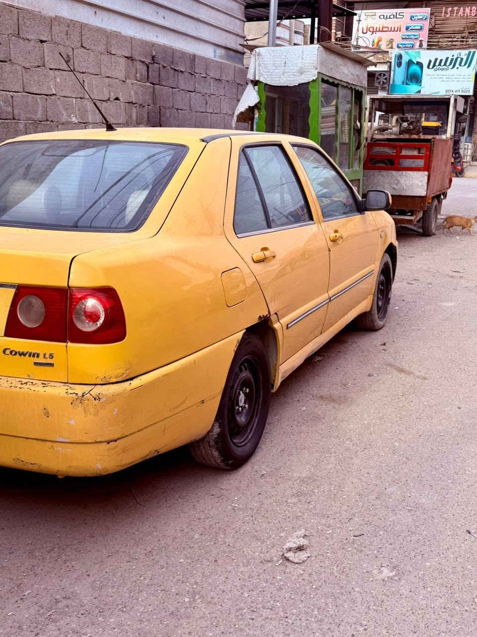 شيري كوين موديل2010 مشروع وطني
سنويه ساقطه صارله سنه  سياره بسمي 

سياره نكره بس كايمه  تخم تاير جديد

دوشمه جديده ماعليه غرامه بس هيئه سنه

سياره شغل وطلع سعره 18 وبيه مجال

مكان بغداد الشعب حي بساتين

***********
