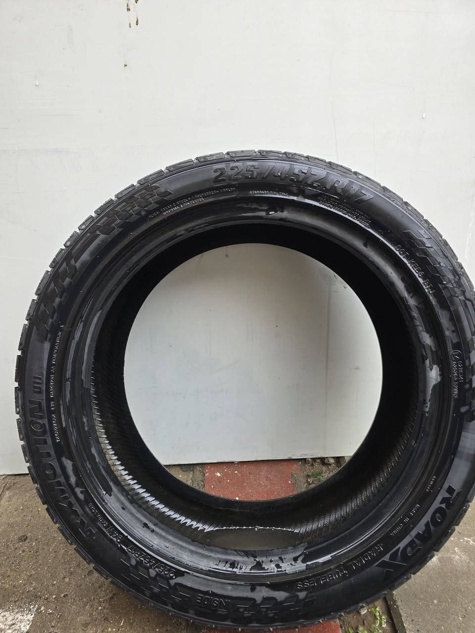 تاير مستعمل للبيع 
225/45 ZR17
مكاني بغداد


**إذا كنت صاحب هذا الإعلان وتريد حذفه لأي سبب، رجاءا أرسل رسالة إلى الدعم الفني**