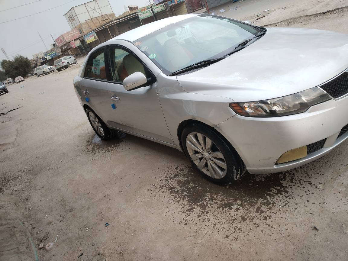 كيا سيراتو 2011 خليجي فول معد الفتحه سيار رقم أربيل تحويل غرامت مكفول مكينه كير حدادي مكفولات بيه طخه بلا جملغ المامي وبيه طخه بلا جملغ الخلفي وبيه صبغ أثر جراد السعر 70 الرقم الهاتف *********** كربلاء, العراق
