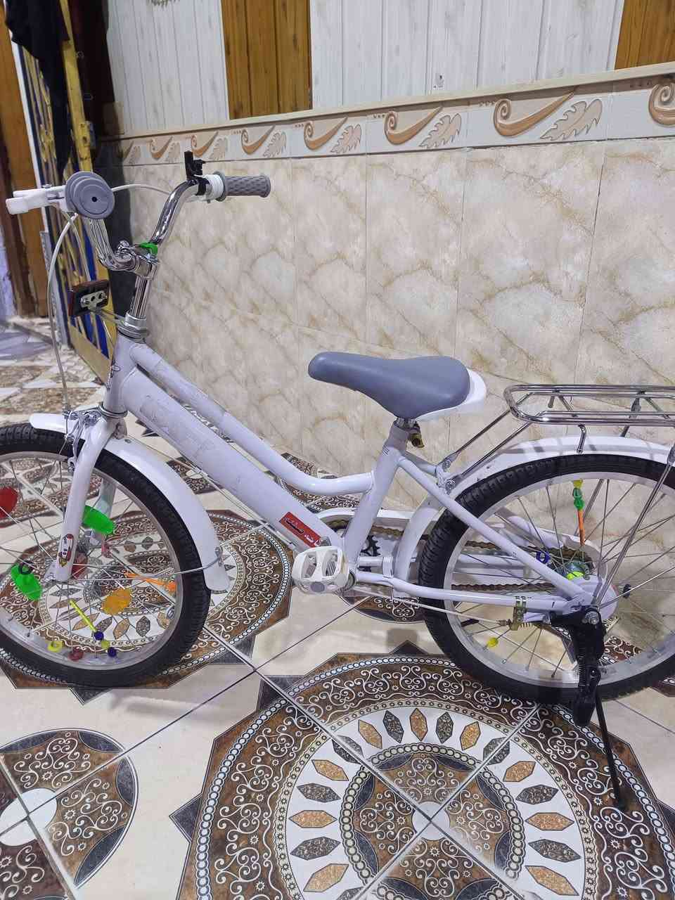 اللبيع حجم ٢٠ جديد كلش السعر ٧٥ وبي مجال اتصال ‏‪***********‬‏
