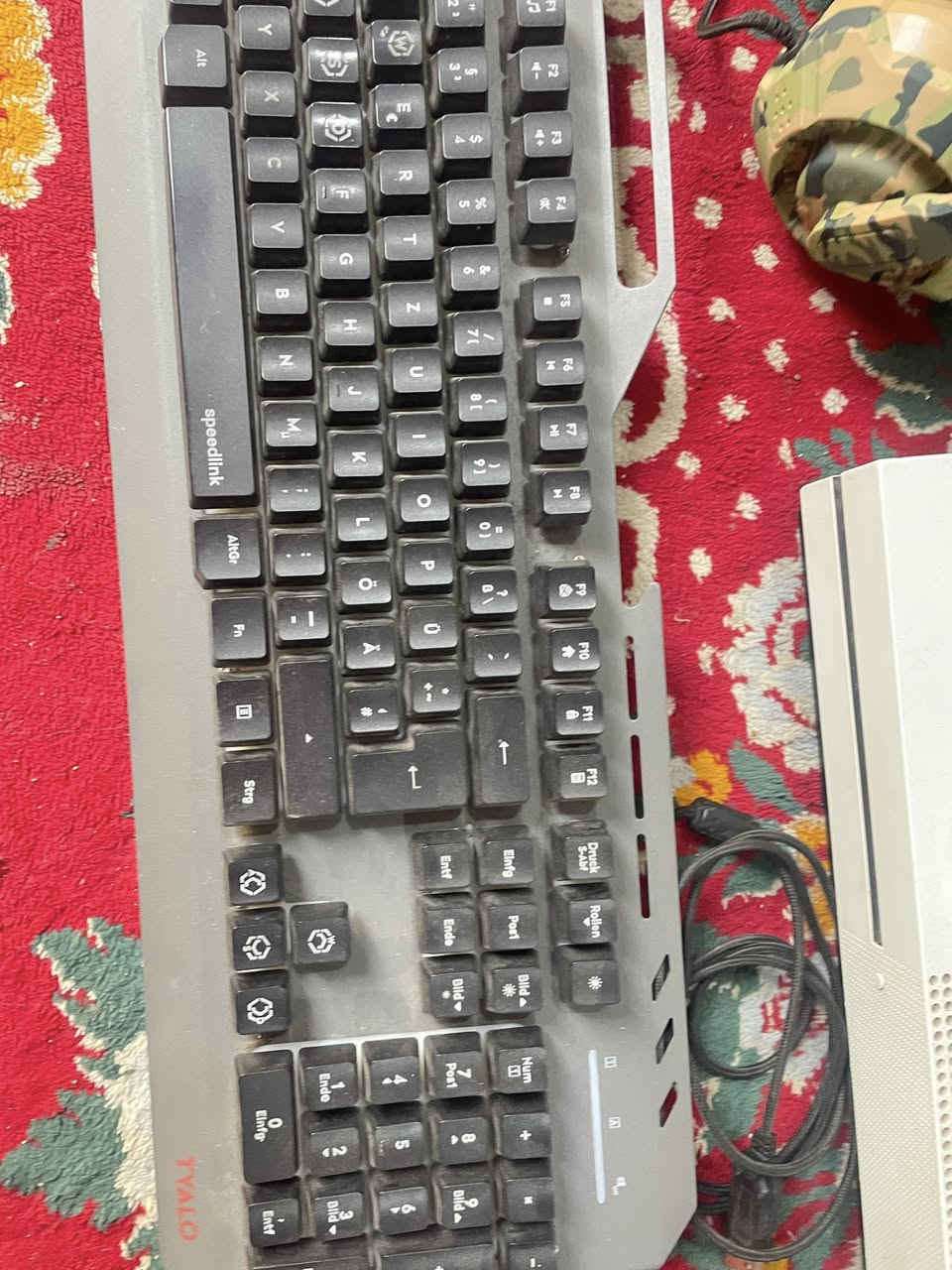 سلام عليكم اكس بوكس وان  لوك ستيكر ممفتوح واحد تيره  + كيم باس ابو شهرين + كيبورد وسماعه +يدات ثنين اصليات 

كامل ملحقاته السعر ٢٠٠ الف مكان بغداد البياع  موجود خاص


**إذا كنت صاحب هذا الإعلان وتريد حذفه لأي سبب، رجاءا أرسل رسالة إلى الدعم الفني**