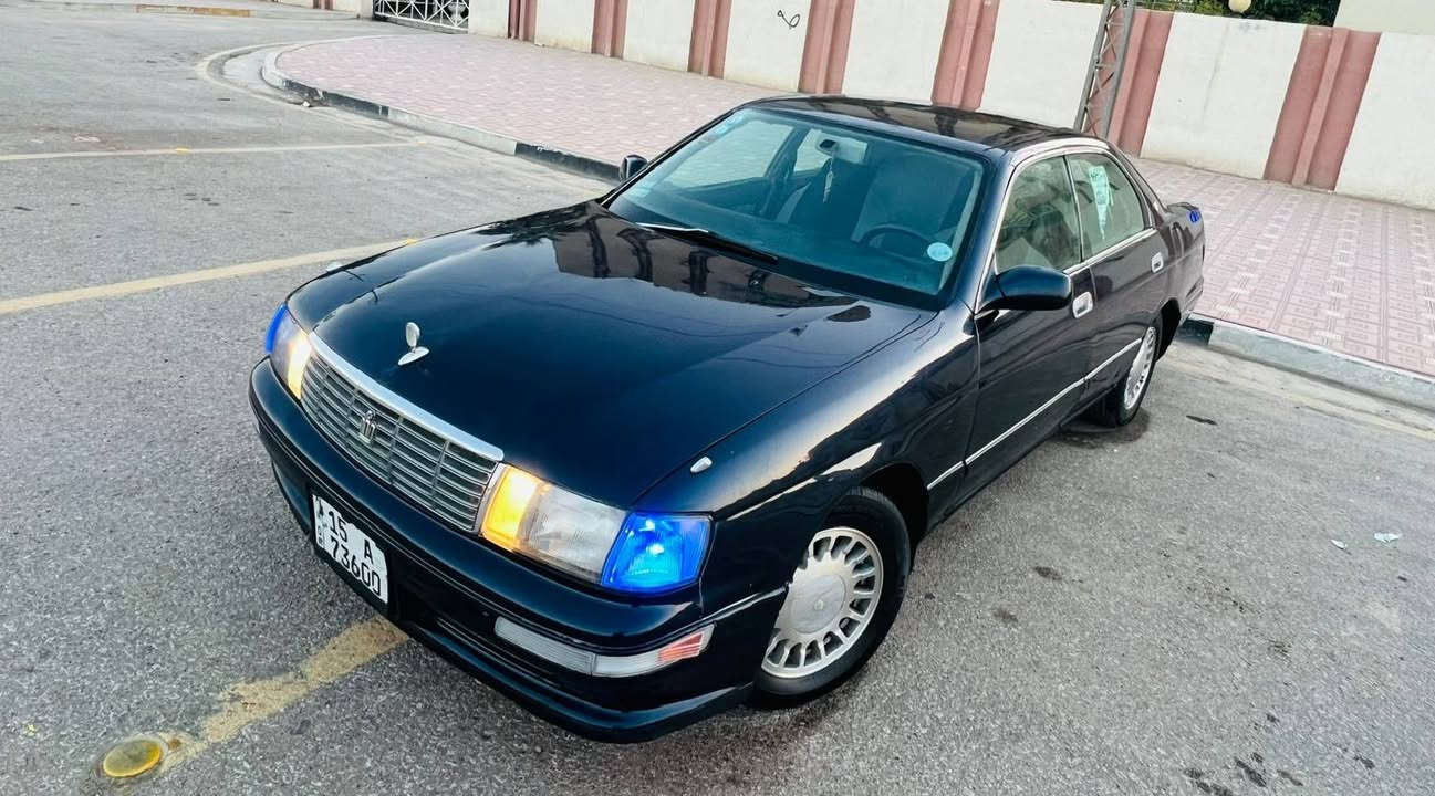 سلام عليكم ورحمة الله وبركاته بطه للبيع لون نيلي رقم انبار انكليزي سنويه لل 2030 سياره مكفوله من الكص ولعيب الشرعي والصوليات  ونقل الجثه والضربه كير ومكينه وحداديه وكهربائيات  تخم تاير  مكان السياره كربلاء
السعر 54 وبيه مجال للشراي   رقم الهاتف.   ***********
