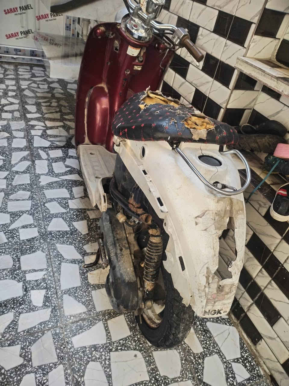 دراجه شغاله السعر 80 كوم حديد هذه رقمي  *********** مكان بغداد مدينه الصدر
