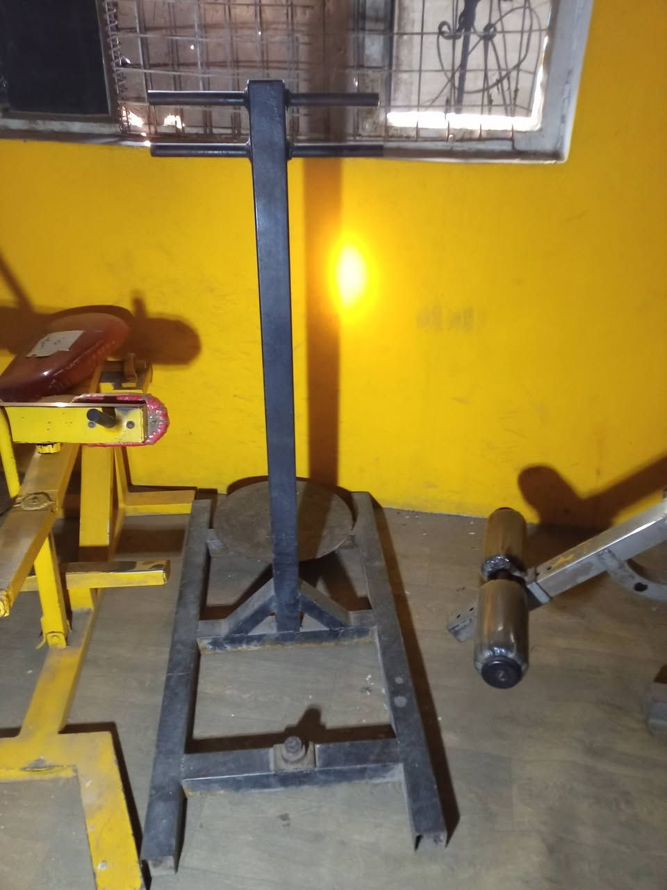 للبيع اجهزة بناء الاجسام كامله وشرط امريكي مكاني بغداد الدورة المهديه الثانيه  وللاستفسار ***********
