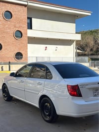 أوبترا • ٢٠١١ • توماتيك