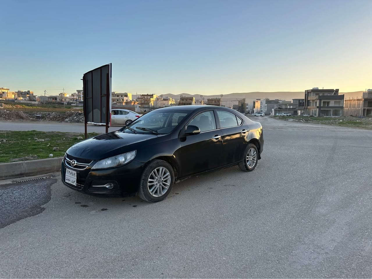 شوین سلێمانی
***********
جاك٢٠١٢
گێڕ ئۆتۆماتیك گێڕو مەكینەی كارەبای وتەقەو ڕەقەیە بە شەرت
سەیارەكە پەڵە بۆیاخەی هەیە دەعم ولێدراوی نییە  سەنەوی تازەتا٢٠٢٨  
٤٨$ گەڵا ومەعامەلەیەكی برایانە السليمانية, العراق
