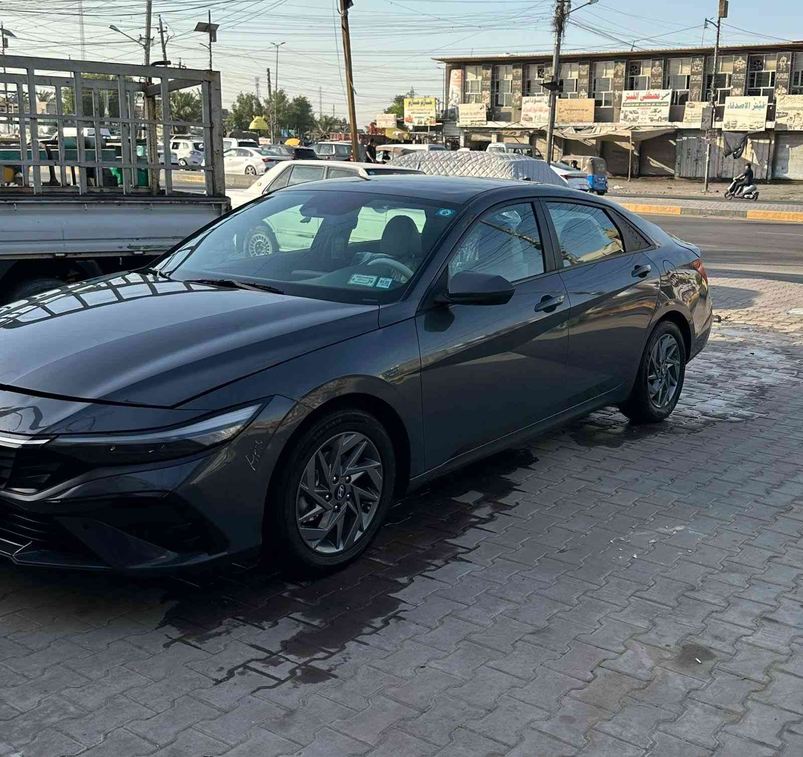 النترا 2024 وارد امريكي امبدل بنيد فقط 
فول مواصفات عدا الفتحه لد بالدشبول رادارات جانبيه وخلفيه  ستيرن دبل تحكم كامرات قيادة ذاتيه تثبيت سرعه بصمة تشغيل عن بعد دوشمة جديده 
رقم بغداد انكليزي بأسمي 
مكاني بغداد مدينة الصدر 
للاستفسار ***********

