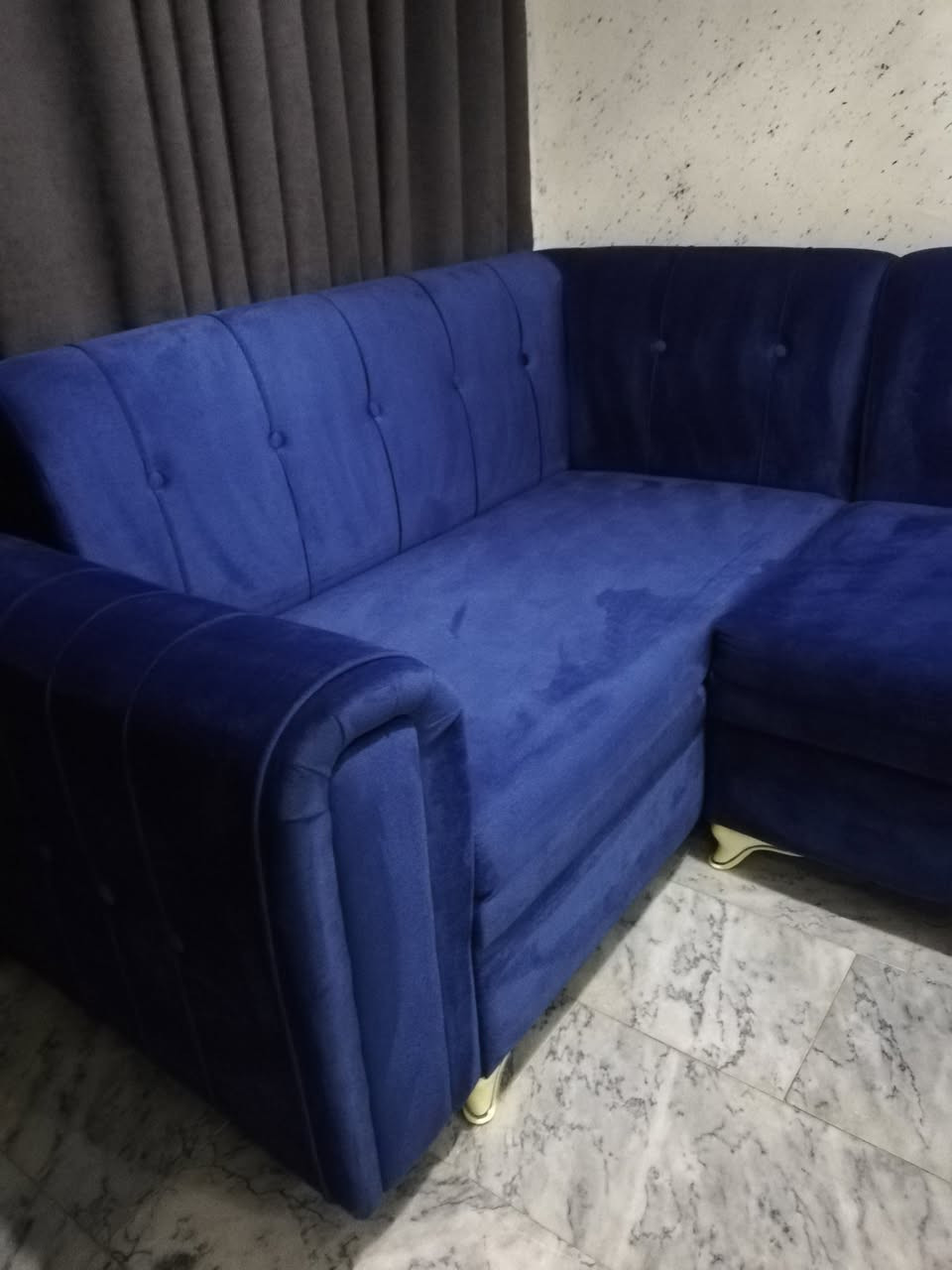 السلام عليكم
ديوان ١٠ مقاعد تفصال
السعر ٢٥٠
العنوان بغداد حي الجامعة


**إذا كنت صاحب هذا الإعلان وتريد حذفه لأي سبب، رجاءا أرسل رسالة إلى الدعم الفني**