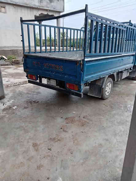 اسلام عليكم كيه بزون رقم فحص كركوك موديل 2000 محرك كير اكسن شرط تاير باتري سلف كلو جديد ملاحظه السياره مصبوقه عام وذامراوس بكيه مامسجل هم يرهم***********
