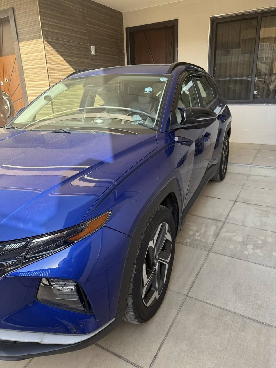 السلام عليكم توسان 2022 للبيع وارد أمريكي مواصفات بصمه فتحة كرسي كهرباء تبريد تدفئه مقاعد شاشه دجتال رادار امامي جانبي قياده ذاتيه اوتو هولد ضربتها موضحه بلصورة السيارة باسمي رقم أربيل  ماشية 64 الف السعر 185 مكاني بغداد ***********
