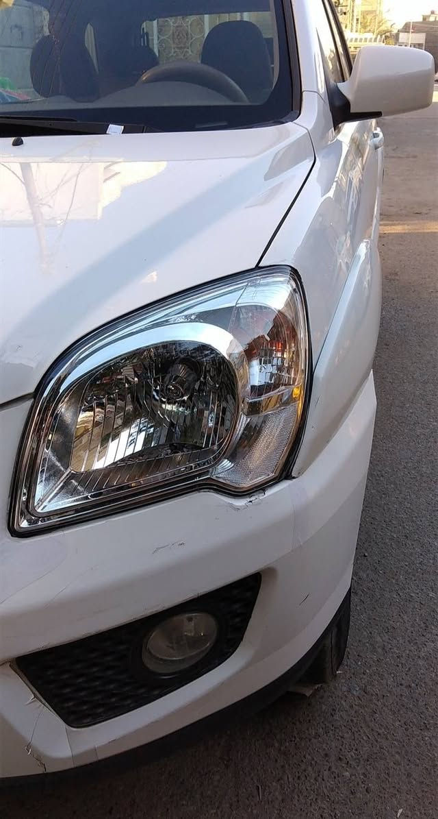 سبورتج ١٠ مكفولة من الصبغ ماشية ١٦٢ رقم سليمانية باسمي ومجدده محرك ٢٠٠٠ جيدجداً سيارة نضيفة السعر ١٣٥بيها مجال *********** و *********** بغداد
