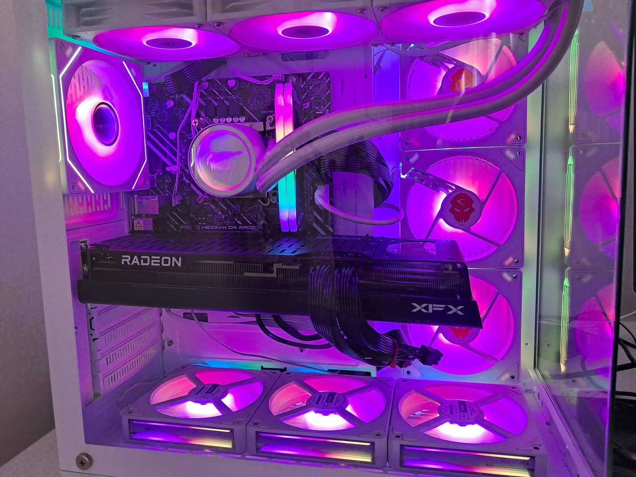 السلام عليكم
ps 850 gold msi mag جديد
I5 12th 
h610m asus prime rgp 
rx 7900gre 16 ddr6
32 ddr4 3600
1t hdd 
مبرد مائي احترافي
1.599.000 قفل


**إذا كنت صاحب هذا الإعلان وتريد حذفه لأي سبب، رجاءا أرسل رسالة إلى الدعم الفني**