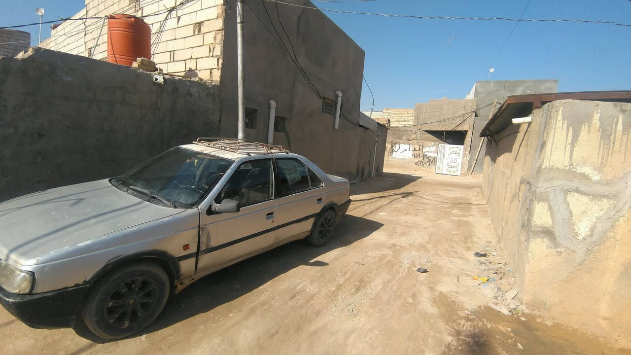 سلام عليكم بيجوو روه امحوره كير محرك ونجي رقم كربلاء مشروع وطني حداديه كهربائية سيارات شوف العين عندي الكير نمره 5 مرات تخذها ومرات ما يخذها مستعجل عليه بيعتها سعره 16 وبيها مجال قليل مكان كوفه رقمي ***********
