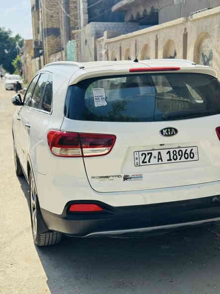 السلام عليكم 
سورنتو 2016 خليجي 6 سلندر 7 راكب 
رقم ذي قار الدولي تحويل مباشر
فور ويل مكفوله من الضربه والصبغ والتبديل 
بيها رصعات اثر حالوب 
محرك وكير مكفولات على وضع الشركه 
تخم تاير جديد حداديه جديده 
السياره جاهزه من الاخير وبالعافيه عل ياخذها 
المكان قضاء الرفاعي السعر 205 وبيها مجال 
***********
***********
