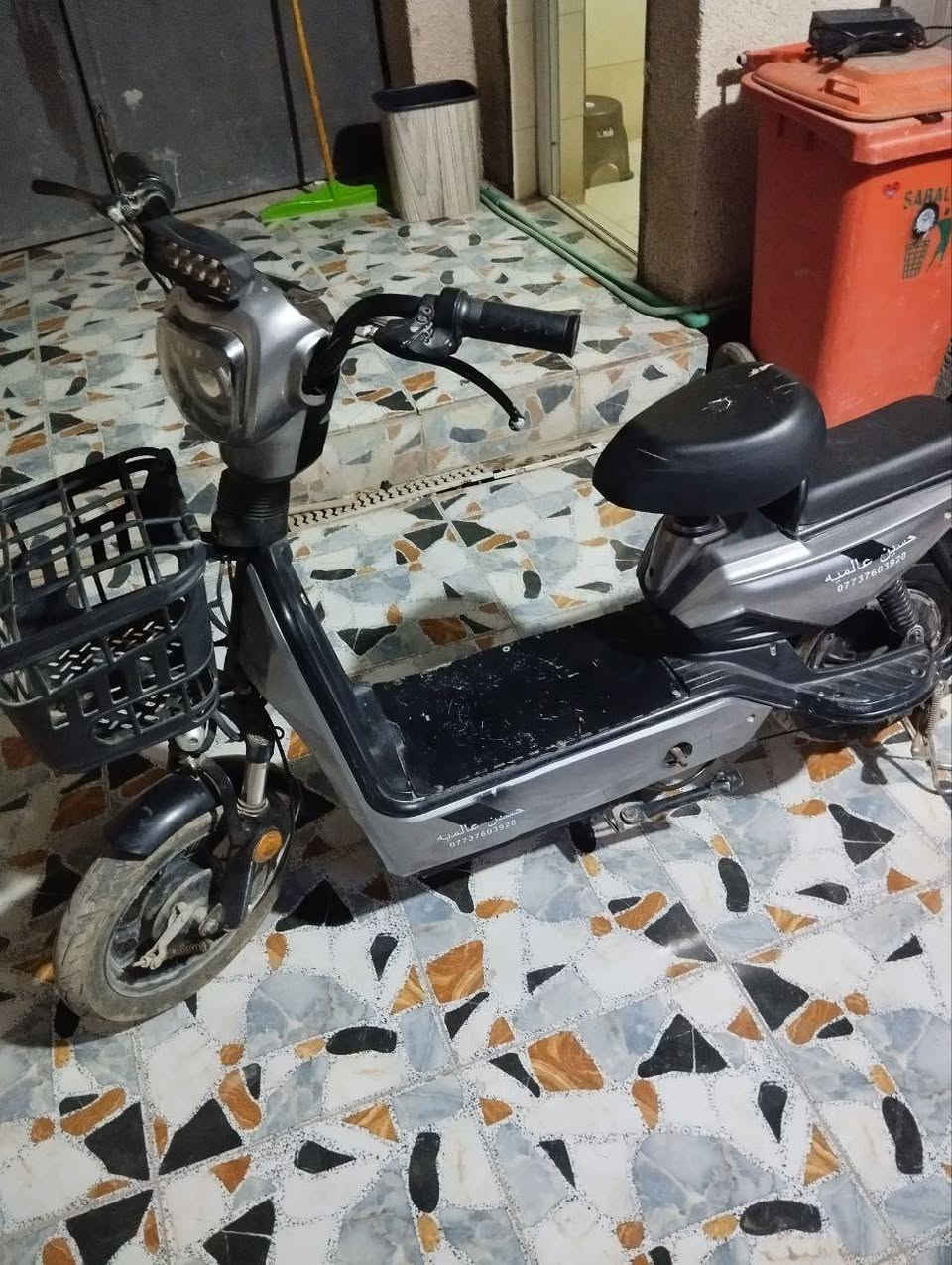 دراجة للبيع
حجم 14
4 بطاريات 2 جدد و2 هابطات بس تشتغل الدراجه 
السعر :200الف وبيها مجال 
مكاني: بغداد الدورة البوعيثة


**إذا كنت صاحب هذا الإعلان وتريد حذفه لأي سبب، رجاءا أرسل رسالة إلى الدعم الفني**