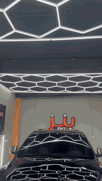 جيب شيروكي ١٩ بصره دولي الحادث بالصور بدون لغود وشواصي السياره جاهزه اخر حبايه بيع او مراوس السياره فول للاخير السعر ٢٣٨ وبيها مجال قليل المراجعه ***********
