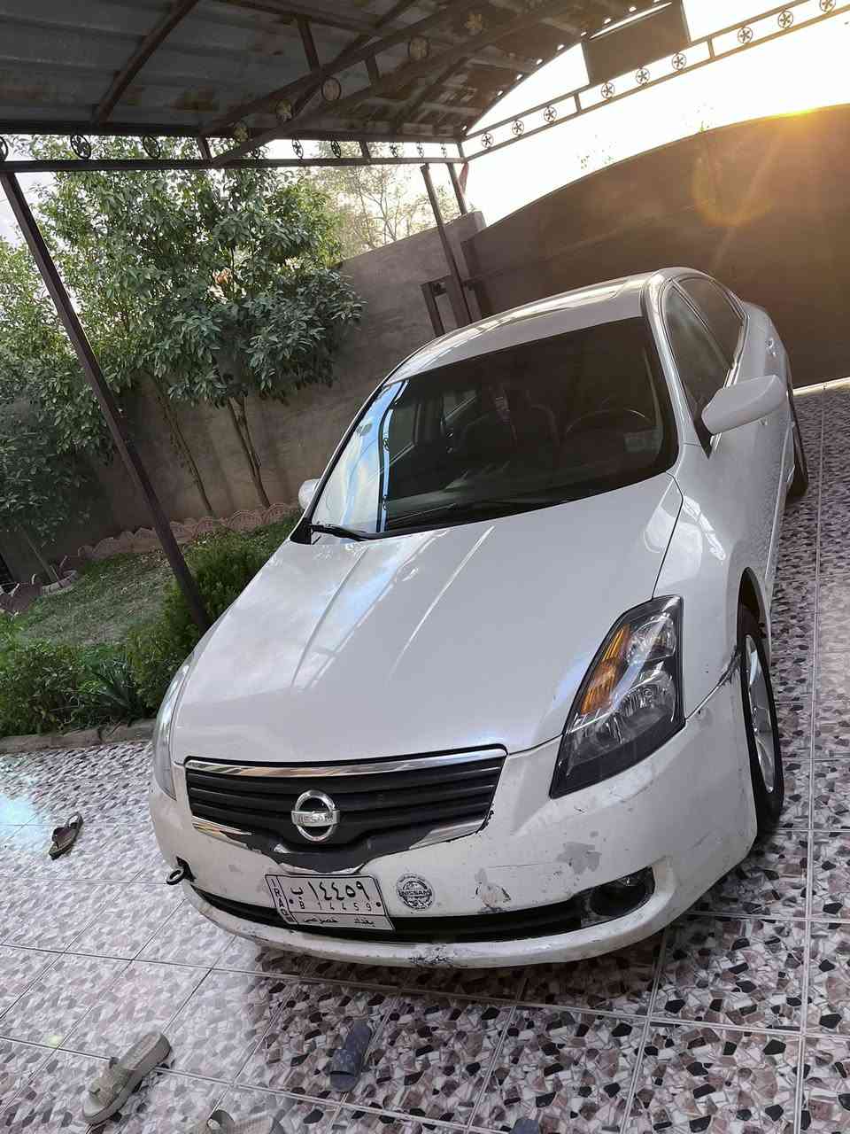 السلام عليكم
التيما 2007 SL وارد اميركا
السعر 80 $ وبيهه مجال
مواصفات معروفه  
مكينة ٢.٥  حادث جامرلغ خلف السائق والباب الخلفي والصندوق مصبوغ توحيد لون 
مكينة تنقص دهن 
وعليه غرامات ٧٠٠ الف ينزل من سعرها 
كير جديد صدر كامل جديد تخم تاير جديد مازدات جدد
السياره حلوه   ونضيفه 
صورة الحادث مرفقة 
مكان ديالى شهربان 
أتكفل تحويل راعيهه موجود بديالى
رقم ***********
