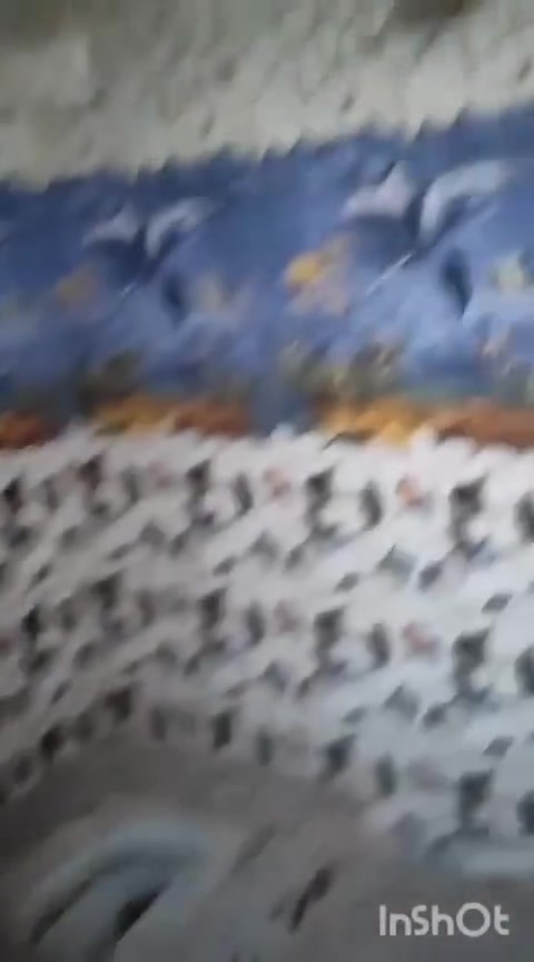 بيت للبيع المساحه ١١٠ غرفتين وصاله ومطبخ وصحيات وستقبال وطارمه قرب المستوصف شارع حمزه الكصاب مراجعة مكتب الخزعلي للعقار ***********
