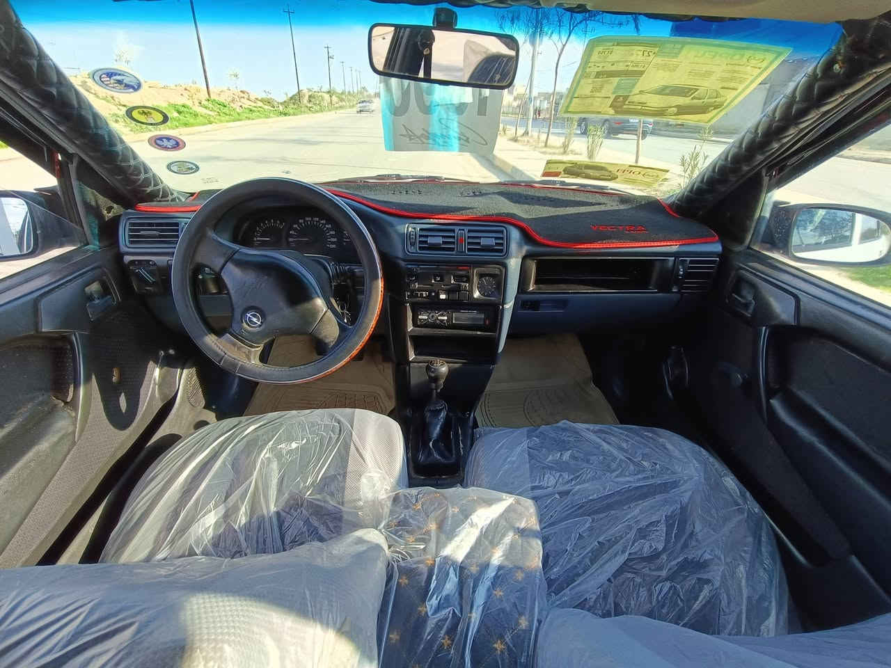 فكتره حجم 20 رقم الماني سنويه عضم لل ،2028 استيرن بور  تنته اسلايت كهرباياتها كلها شقاله سياره عضمها جديد صبغ دواير ودوسات وبيها طخه بجاملق الاسار بلا دواخل طخه خفيفه  طخم تاير طخمها جديد  السعر 40وبيها مجال ***********
*********** العنوان الموصل الايمن حي التنك
