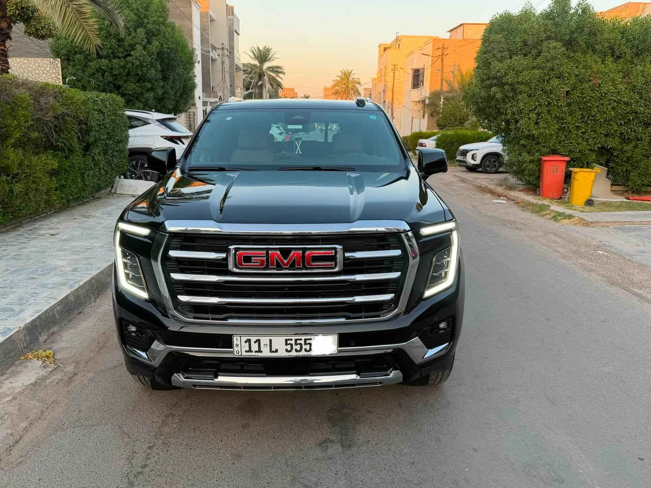 جمسي يوكن الفيشن بحالة الوكالة 

‏                 GMC_ ELEVATION  

_____________

‏‎‏‎النووع : ELEVATION

سنة الصنع : 2025

‏‎‏‎المسافة المقطوعة : 22000 KM

‏‎‏‎سلندر :  V8

السعر : 630 ورقة

*******
السيارة خليجيه مكفوله كفاله عامة مغلفه PPF  و مرقمه بغداد و جاهزة صيانة دورية بالوكالة 

فول مواصفات  عدا الفتحة السيارة كشنات جلد كهرباء 360 درجة حساسات و رادارات و بعد هوايه مواصفات متنذكر بدون اي نقص بعدها بريحة الوكالة 

____________

‏‎‏‎‏‎🌎 العنوان : بغداد المنصور / الداودي / قرب تانكي الماء 

‏‎‏‎‏‎📱 للاستفسار ***********
اخواني الرجاء  الاتصال للجادبن فقط والمراسلة حصرا يكون قد تم قراءة المنشور جيدا  واعتذر عن المراوس للبيع فقط
