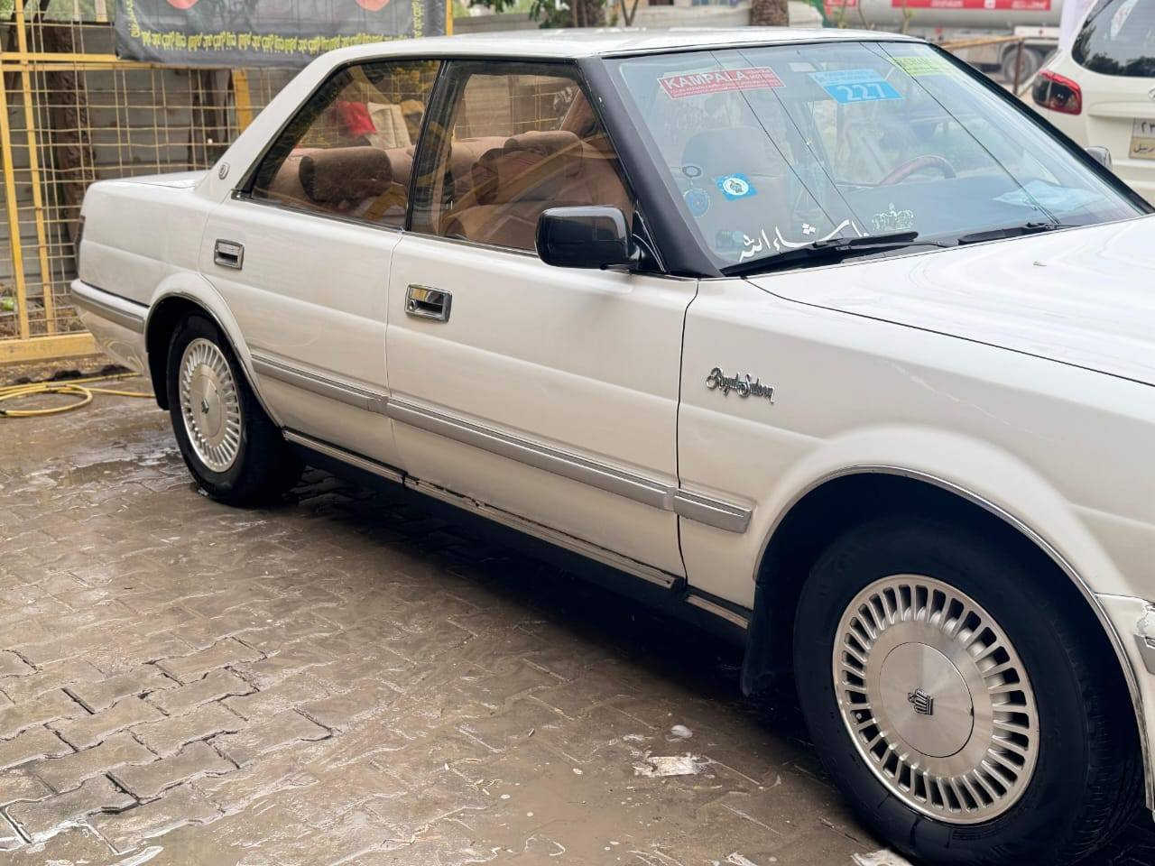 السلام عليكم هارتوب موديل 92رقم نجف نكليزي بسمي سنويه لـ30مكفوله من الكص والضربه القويه فقط بيها طخه بالچاملخ الخلفي من عده الطخه كفاله عامه مكينه وكير ڤيڤيتي فيشه وبطل سياره معنى الكلمه تبريدها ثلج تخم تاير جديد حداديه كارتون العنوان نجف كوفه  مامتواجد على الفيس السعر 63وبيها مجال قليل حك الجيه ***********
