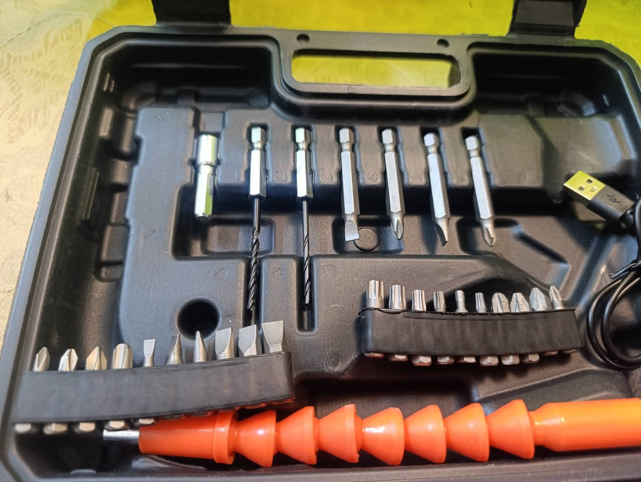 دريل شحن فتح وشد معه 46 لقمه وحمالات 2مال لوح أو جام كلهن ب17مكاني  بغداد حي العامل


**إذا كنت صاحب هذا الإعلان وتريد حذفه لأي سبب، رجاءا أرسل رسالة إلى الدعم الفني**