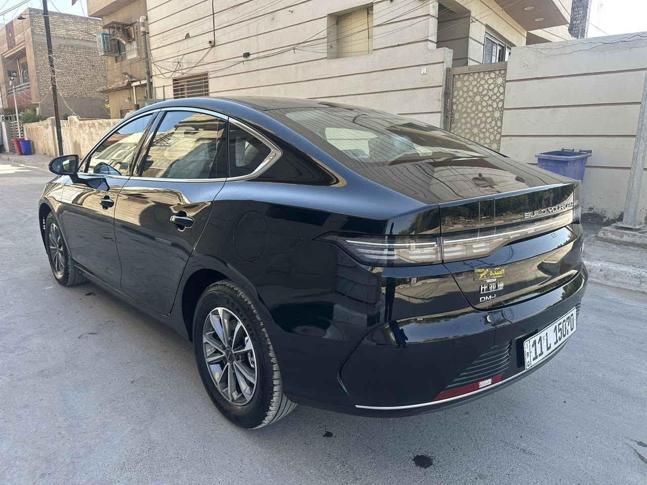 السلام عليكم سياره بي وايدي موديل 2025رقم بغداد تحويل مباشر مواصفات معروفه ماشيه 2400مكفوله سعر 17800بيه مجال بصيط العنوان بغداد الامين شارع نواب النتصال ***********
