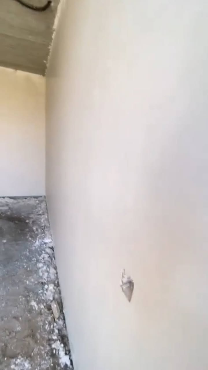 السلام عليكم اسطه جص متفرق بكركوك شغل نضيف وحلو كادر كامل ***********
